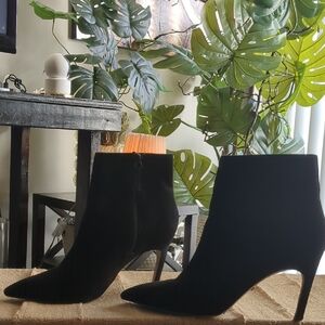 Topshop Black Pointed-Toe Ankle Booties with Stiletto Heel